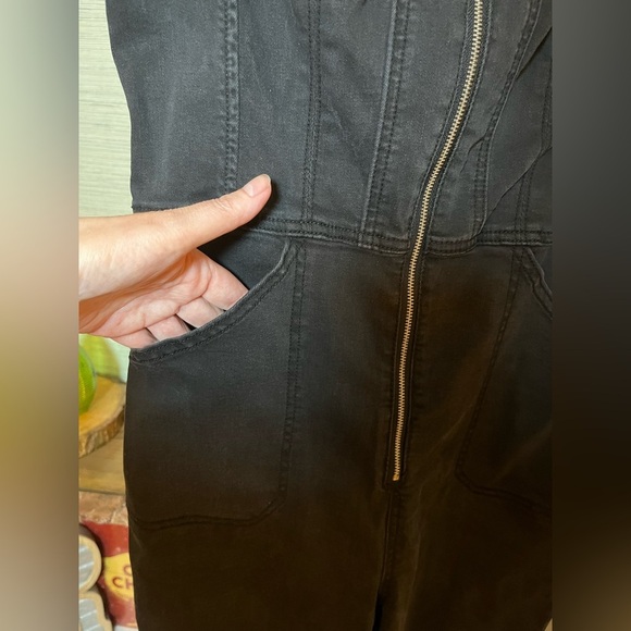 We The Free • CRVY Selena Slim Leg One-Piece Denim Romper Jumpsuit Black Large - Picture 6 of 9